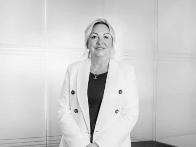 Lisa Davies Image